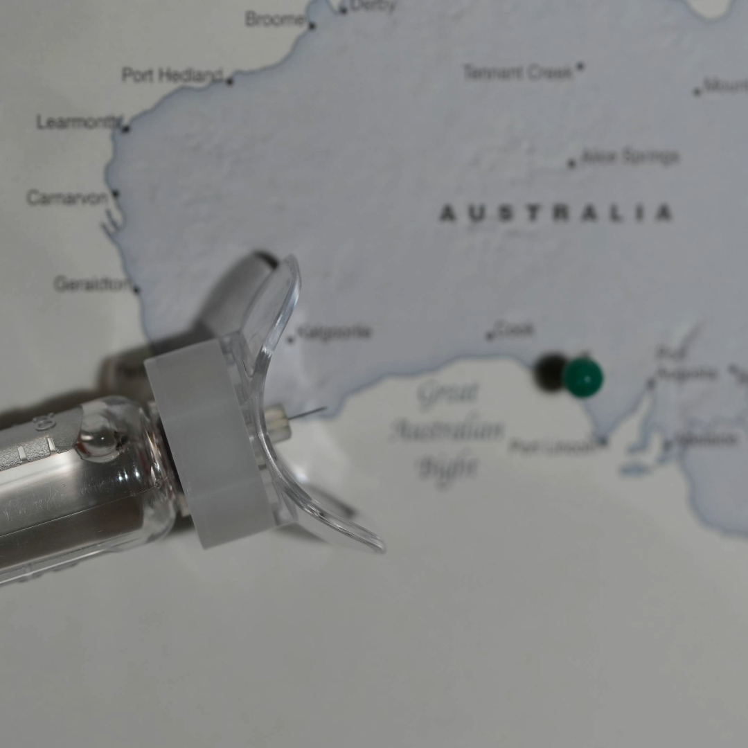 Using Steady Shot to reach new injection sites and avoid injecting into areas affected by lipohypertrophy. A diabetes tool designed to simplify injection site rotation, promoting healthier skin and better diabetes management.